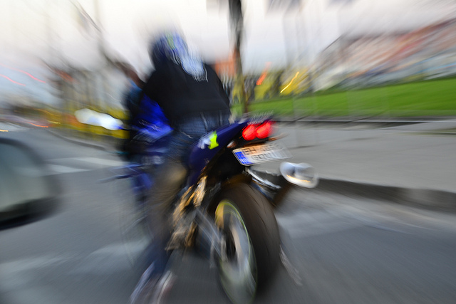 462567